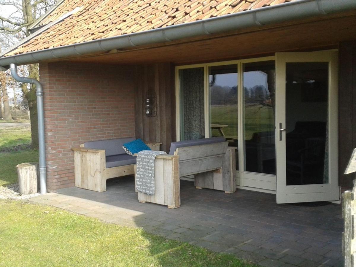 Peaceful Holiday Home With Roofed Terrace Geesteren  Bilik gambar